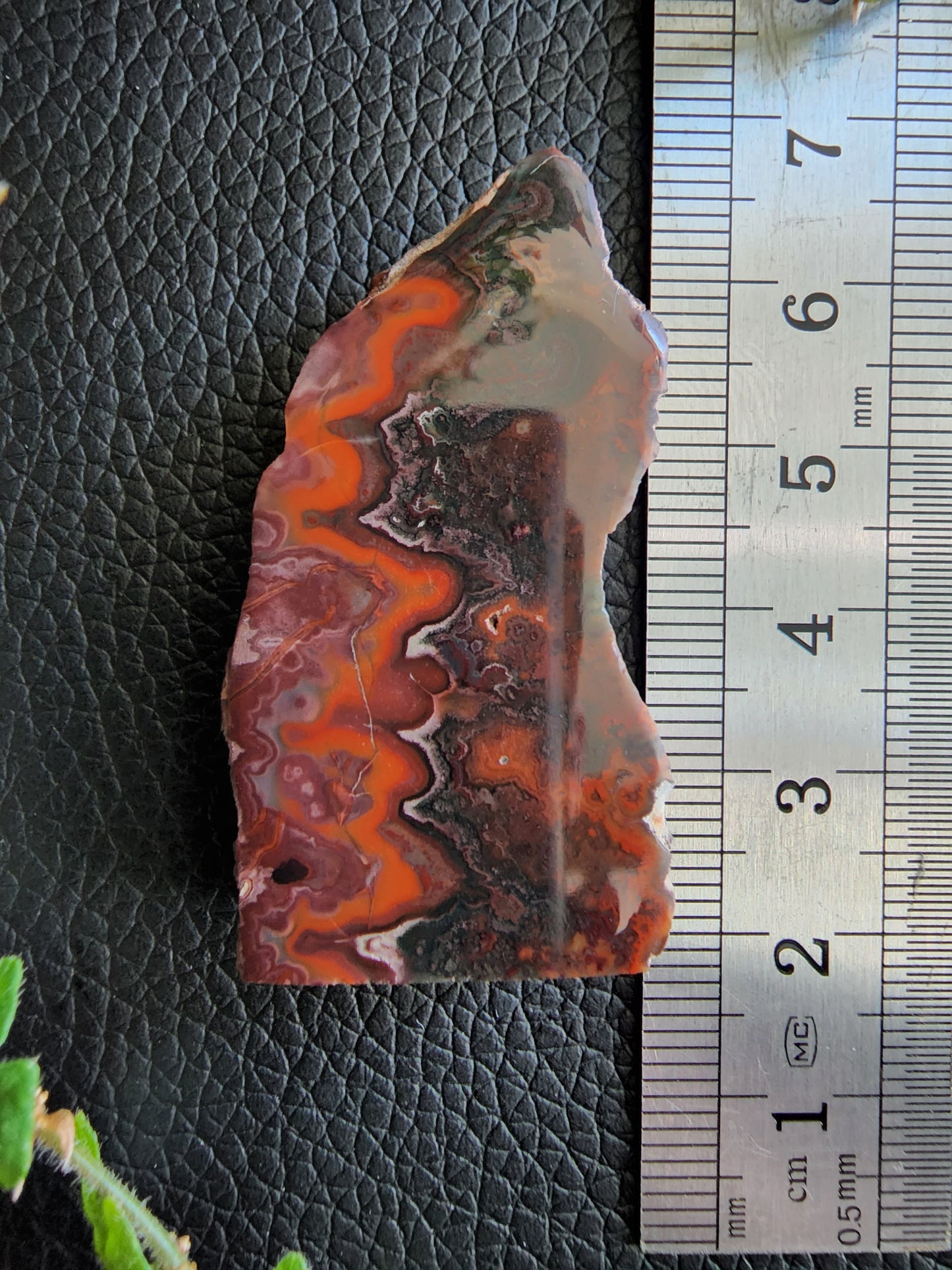 Idaho seam agate specimen